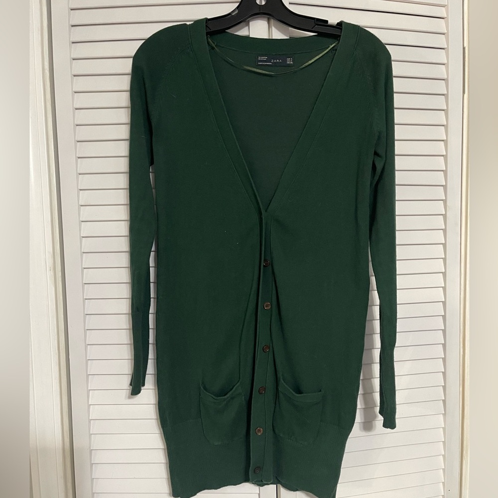 Cardigan button-up sweater